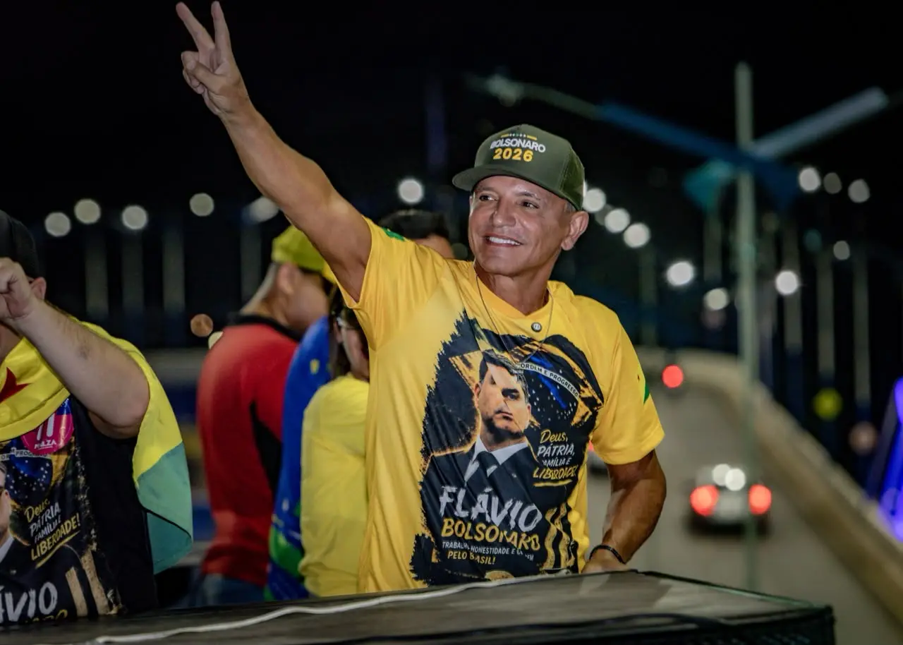 Bittar declara apoio a Flávio Bolsonaro às vésperas do 2º turno