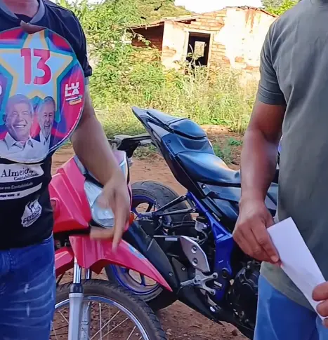 Aposta com motocicleta volta a circular e rende memes após eleições